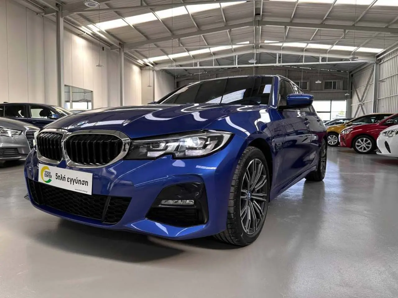 BMW 3 Series - View 3