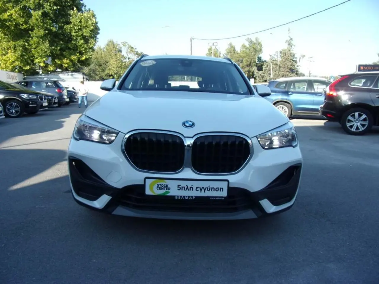 BMW X1 - View 3
