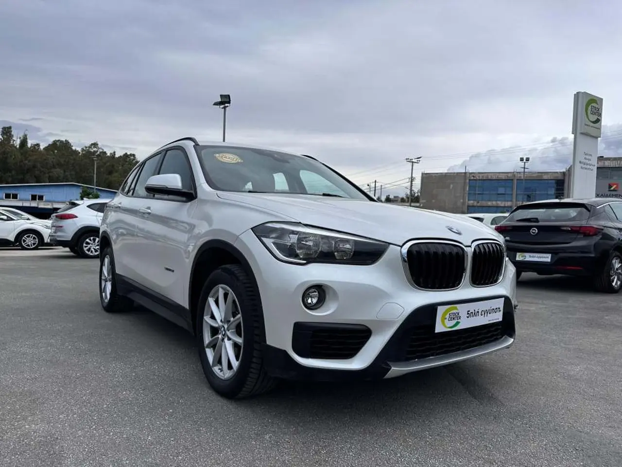 BMW X1 - View 1