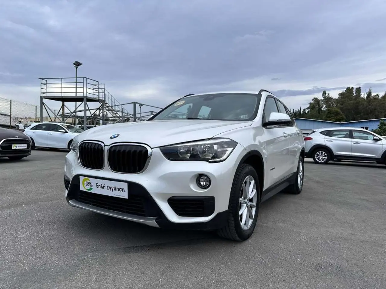 BMW X1 - View 3