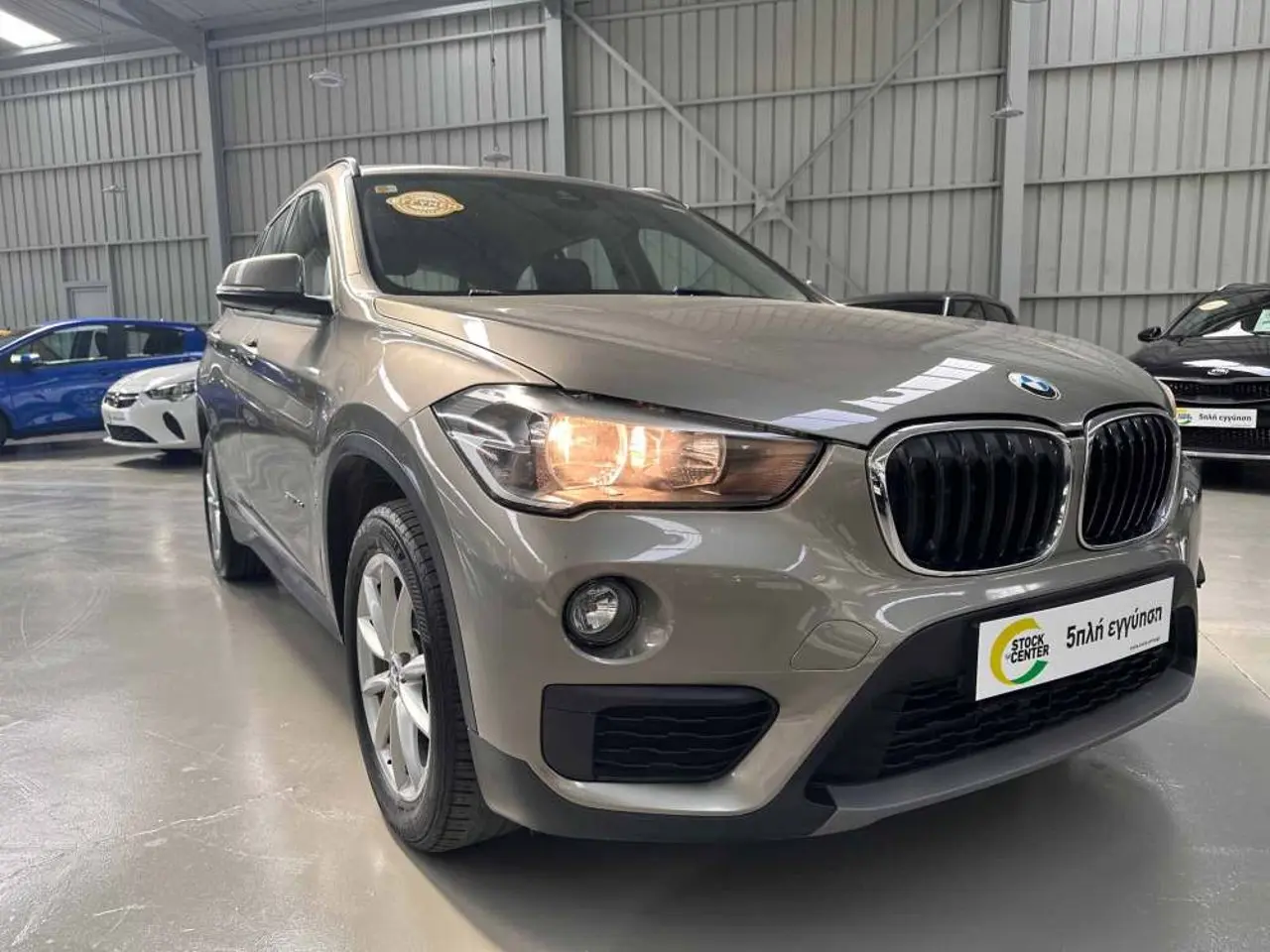 BMW X1 - View 1