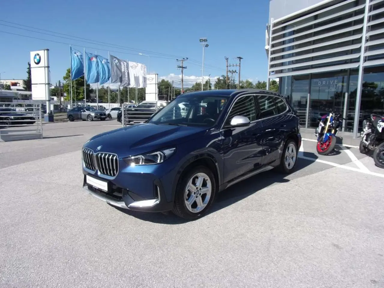BMW X1 - View 3