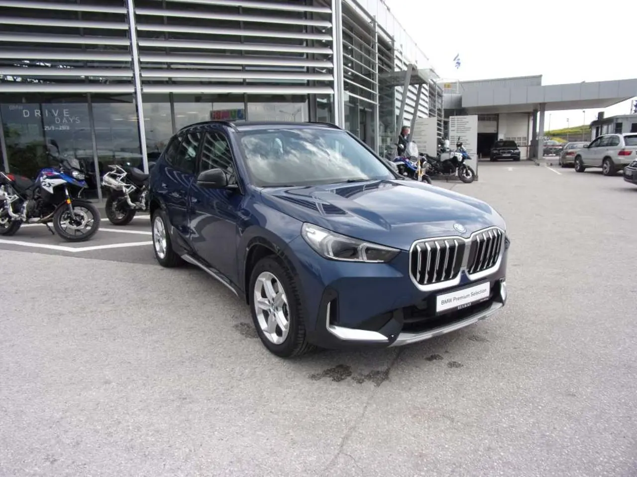 BMW X1 - View 1