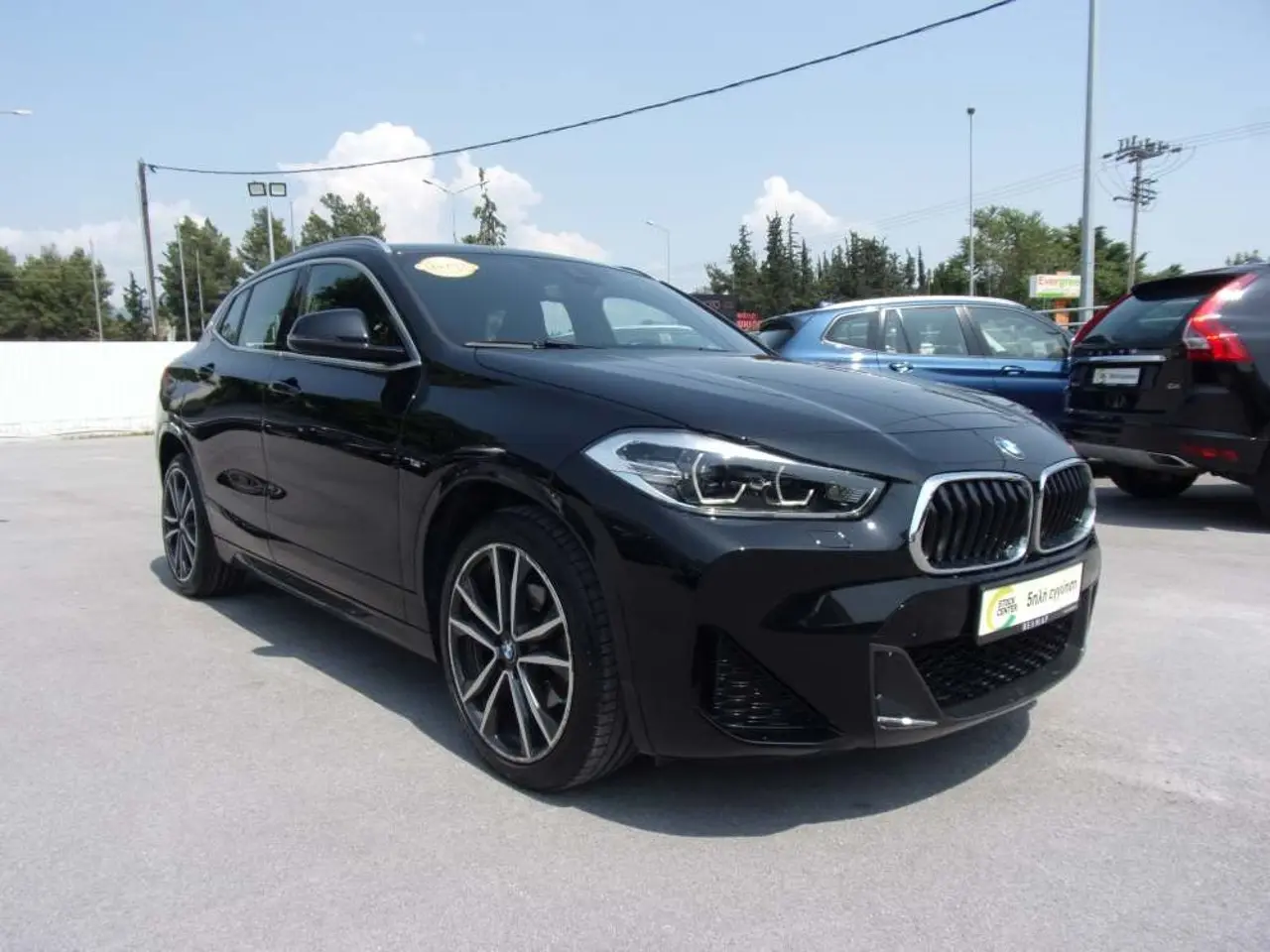 BMW X2 - View 2
