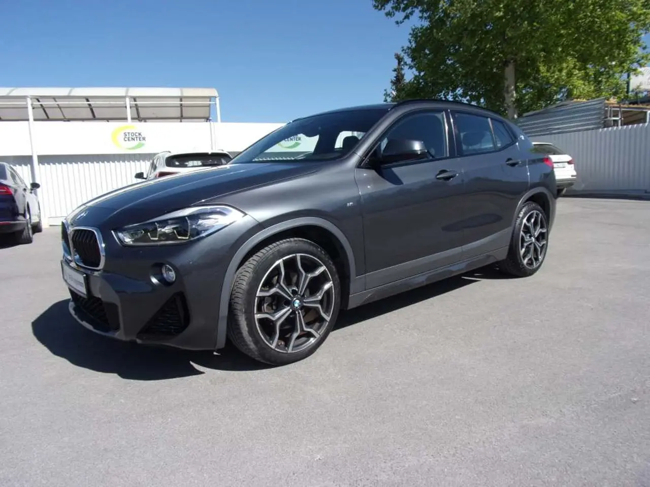 BMW X2 - View 3
