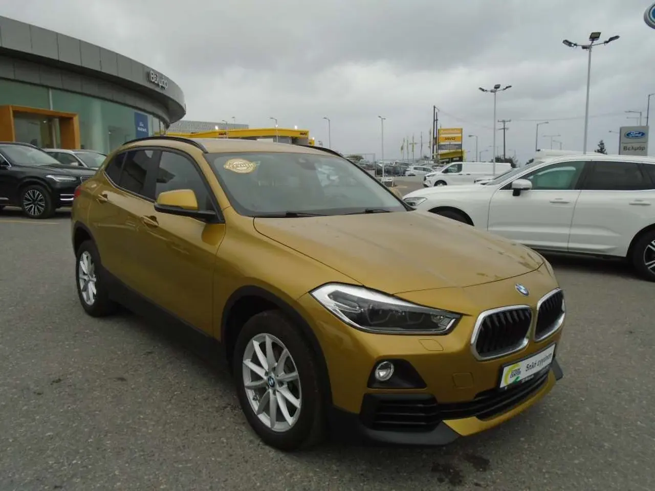 BMW X2 - View 1