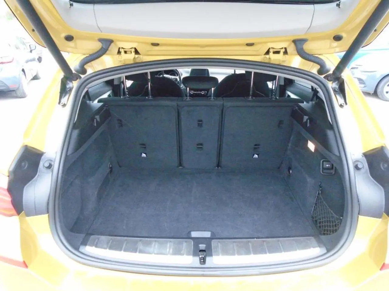 https://cdn.autoq.gr/websites/stock-center.gr/images/vehicles/bmw-x2-5-hronia-eggyisi-sdrive-18i-auto-hrysafi-2018/dsc09981.jpg