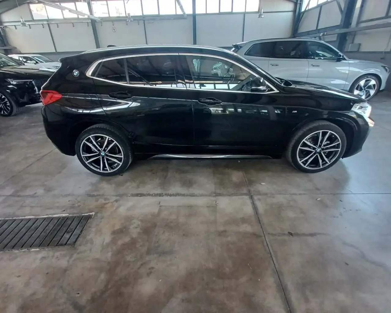 BMW X2 - View 3
