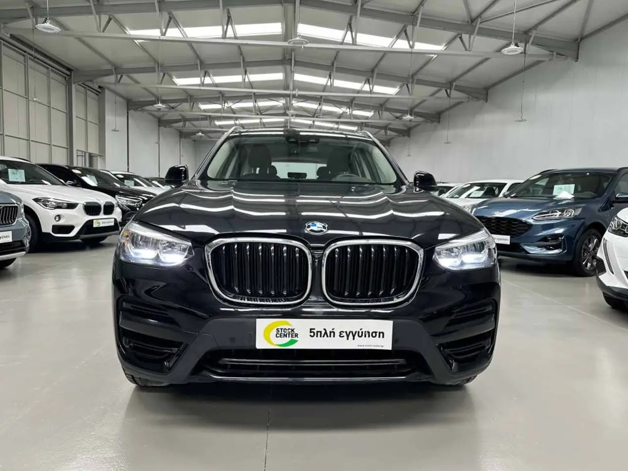 BMW X3 - View 2