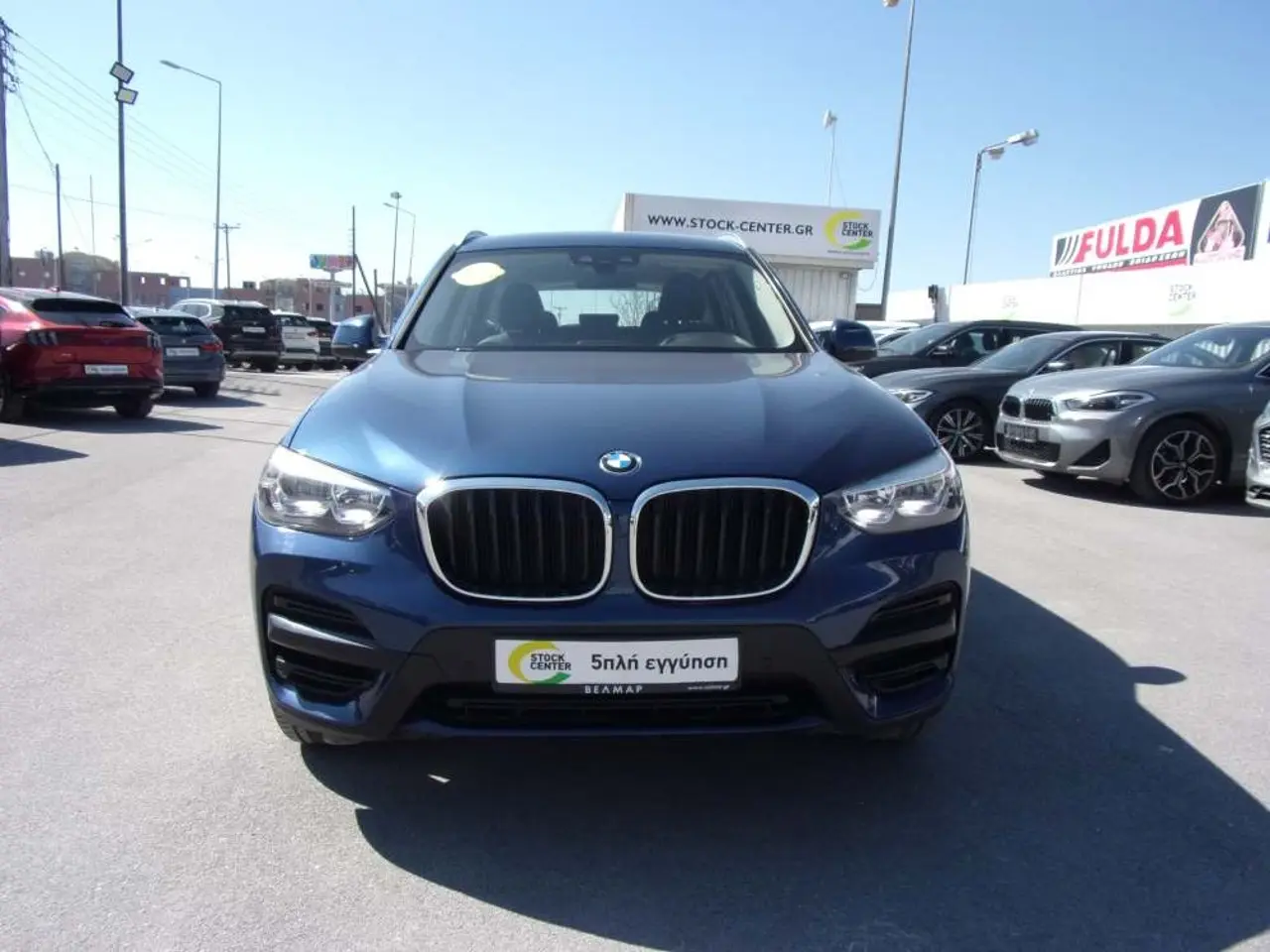 BMW X3 - View 2