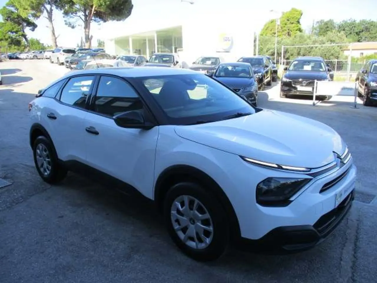 Citroen C4 - View 1