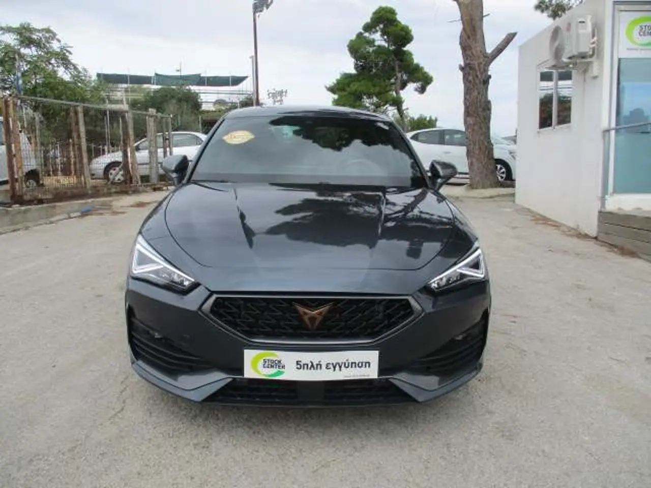 Cupra Leon - View 2