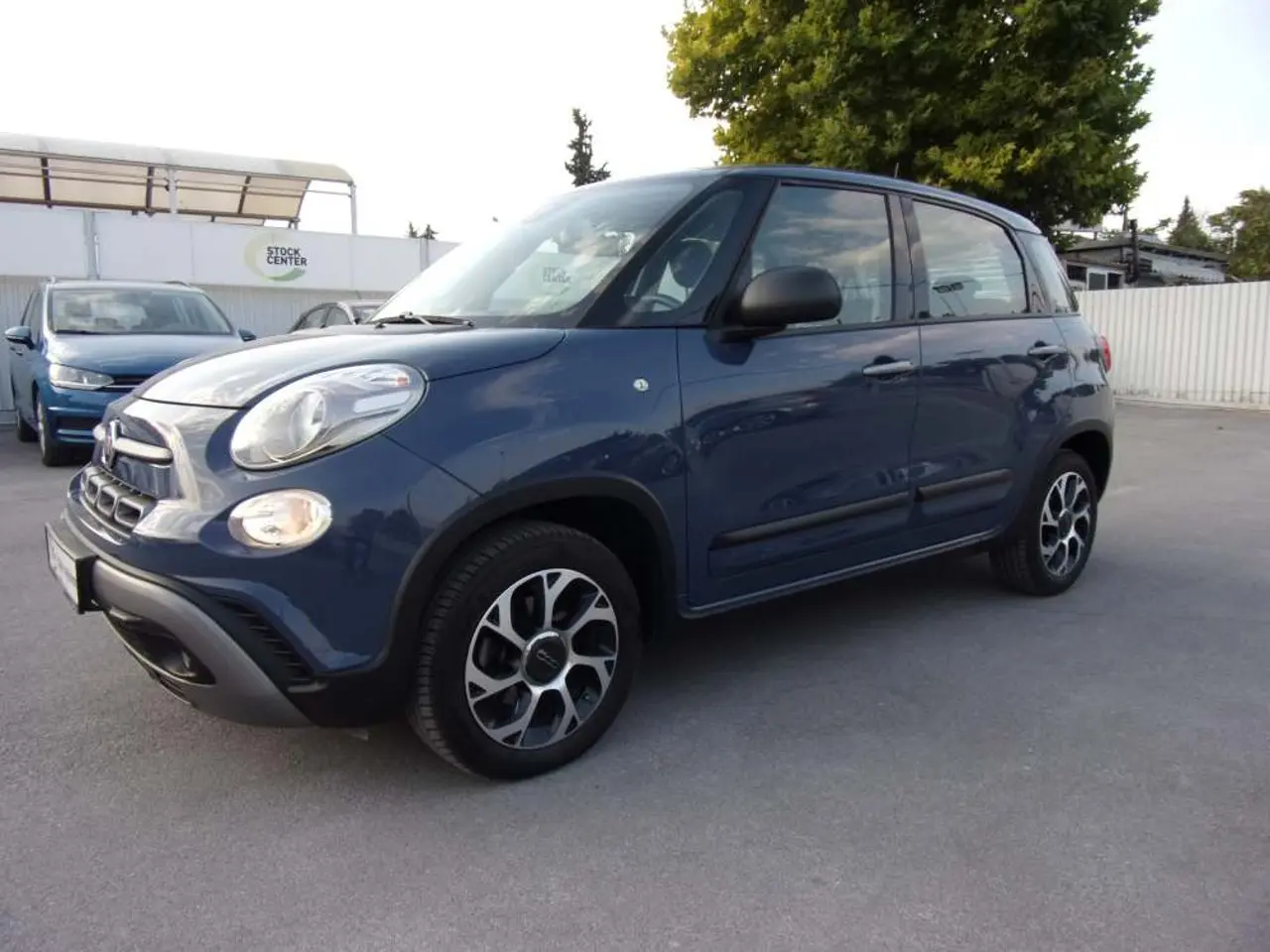 Fiat 500L - View 3