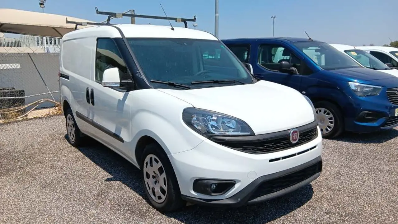 Fiat Doblo - View 2