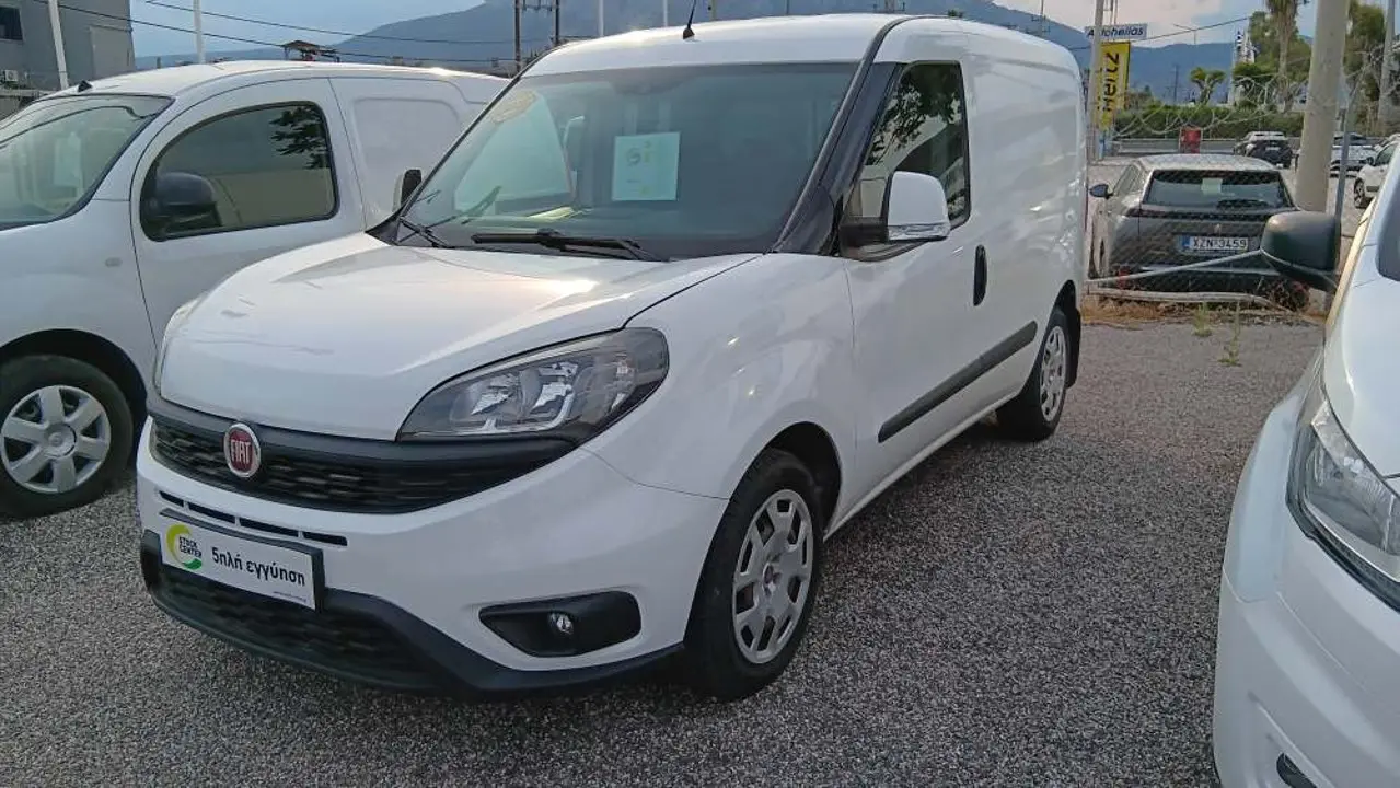 Fiat Doblo - View 3