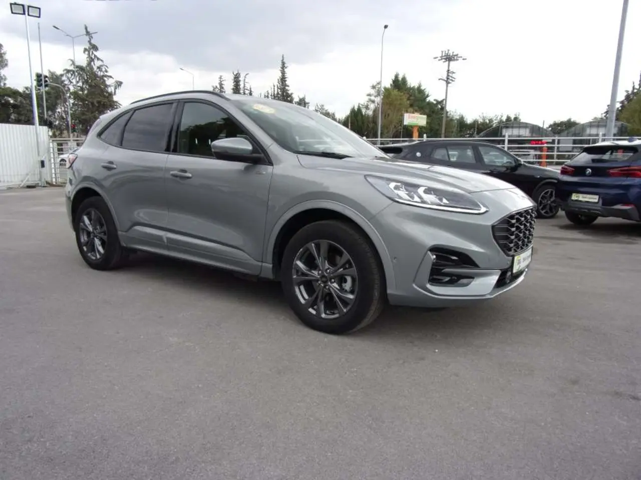 Ford Kuga - View 1