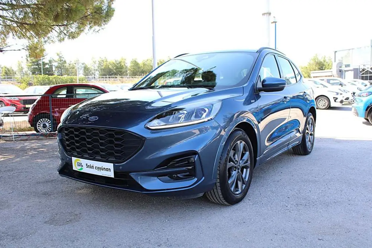 Ford Kuga - View 3
