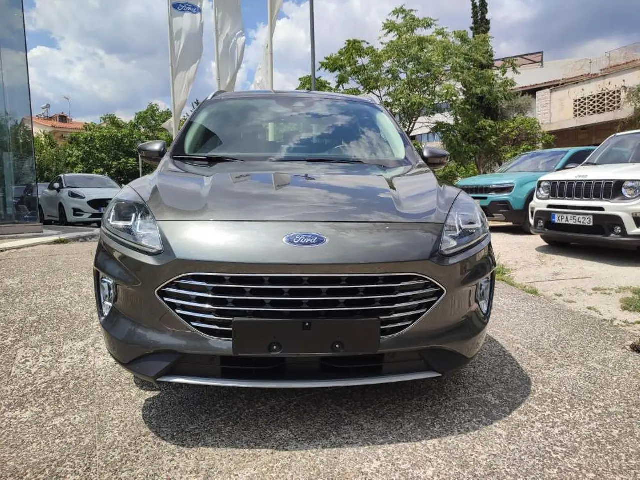 Ford Kuga - View 2