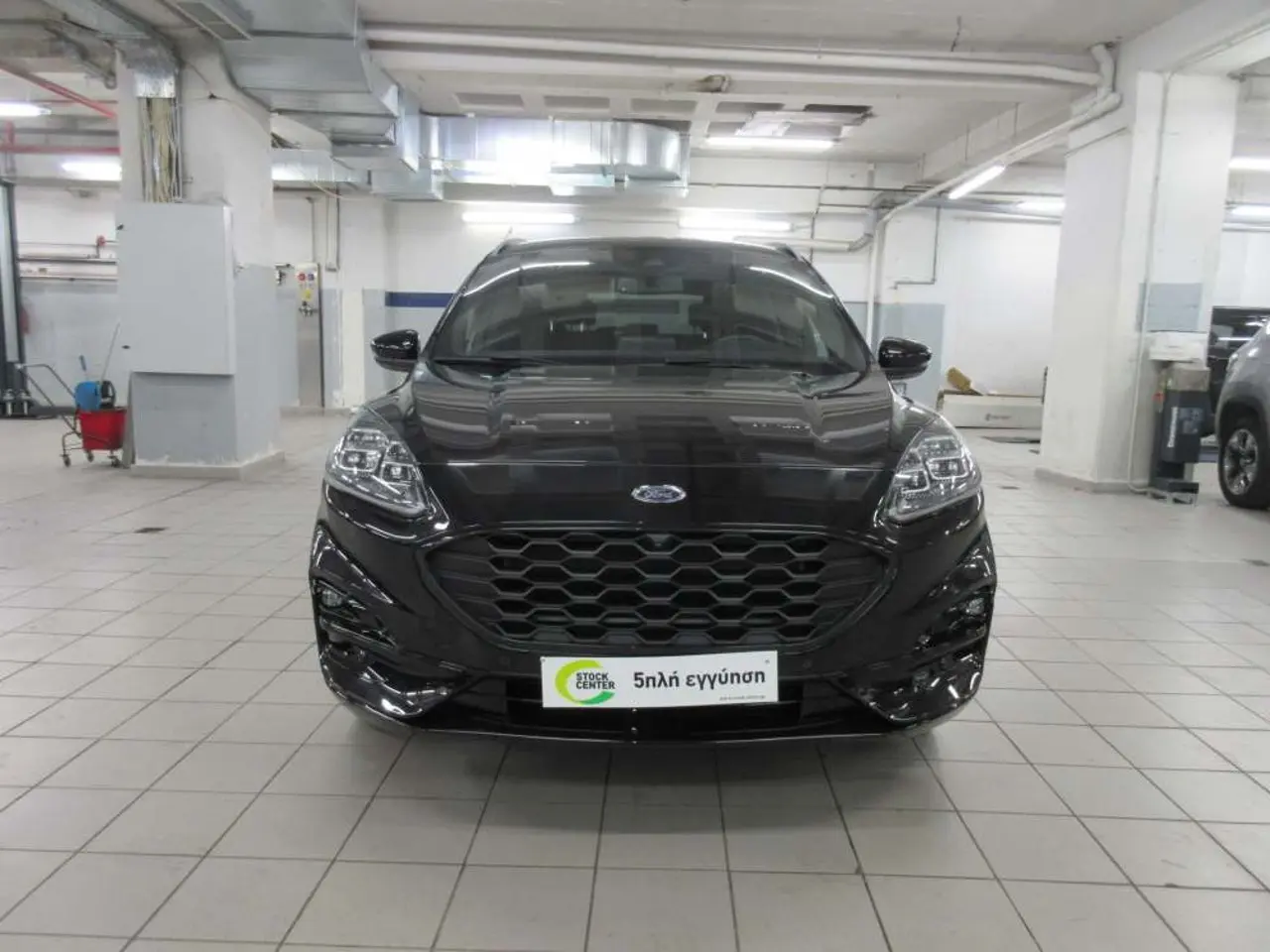 Ford Kuga - View 2