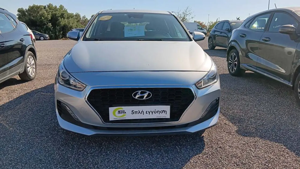 Hyundai i30 - View 3