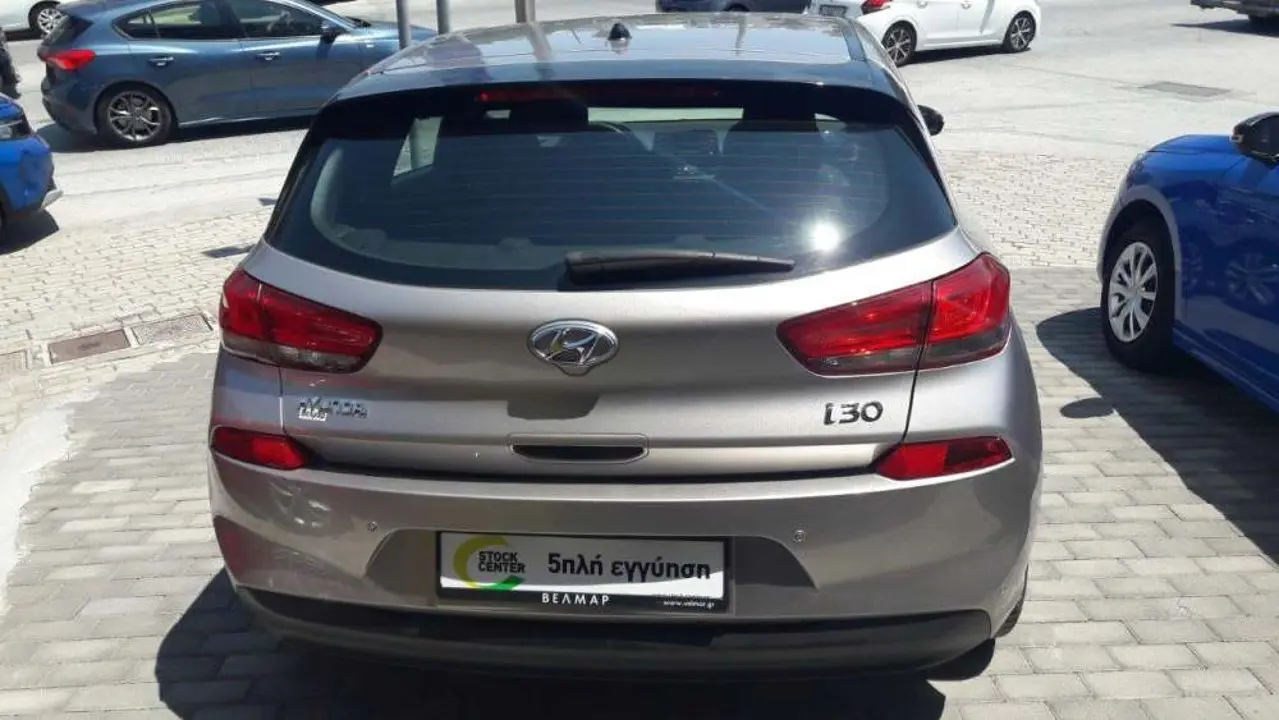 Hyundai i30 - View 3