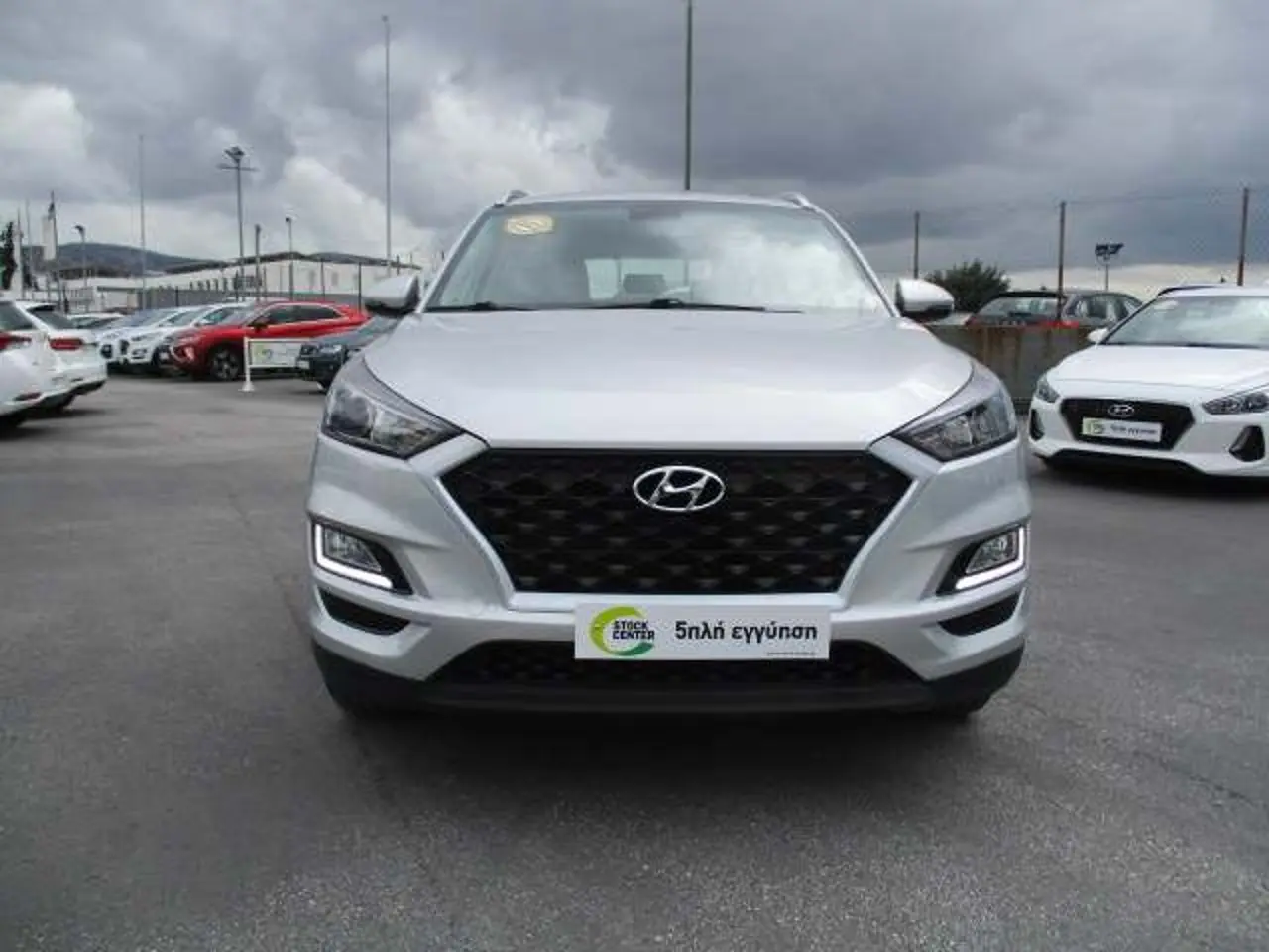 Hyundai Tucson - View 2