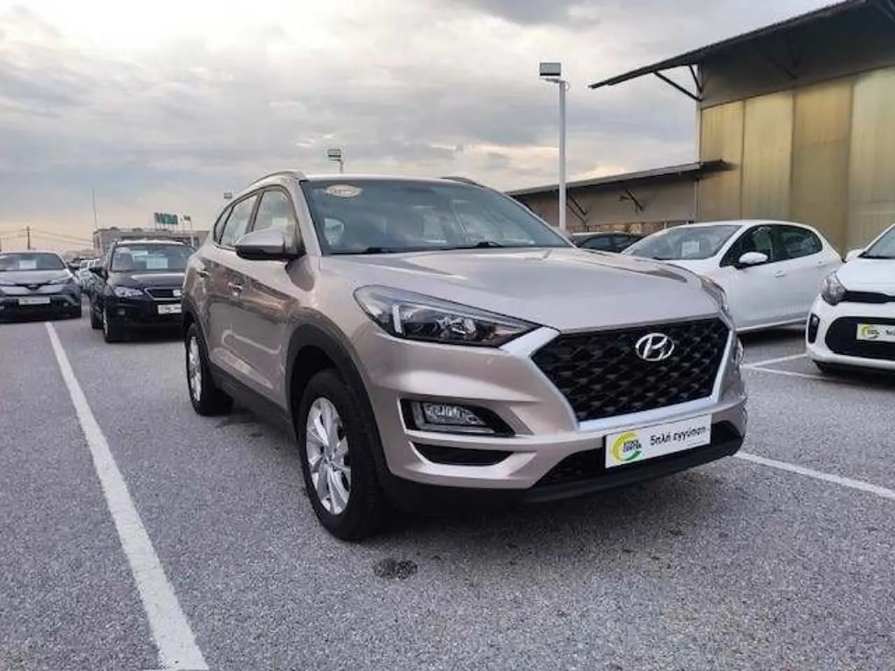 Hyundai Tucson - View 1