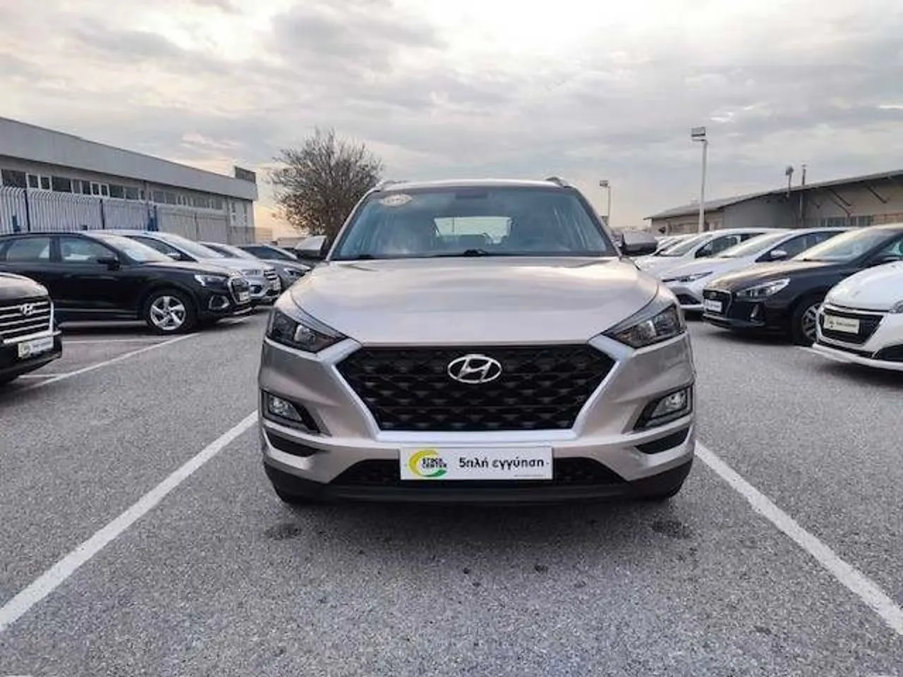 Hyundai Tucson - View 2