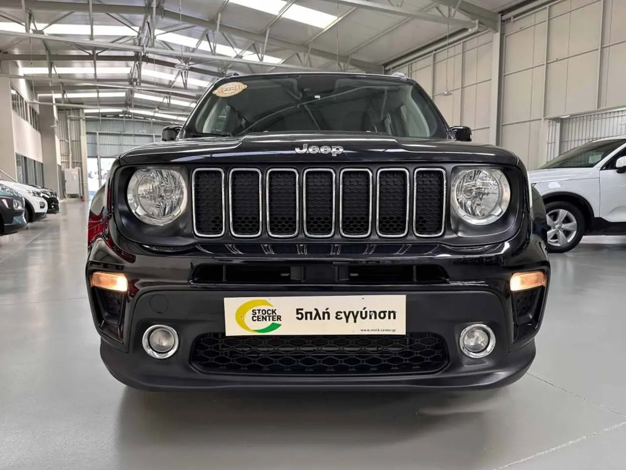 Jeep Renegade - View 2
