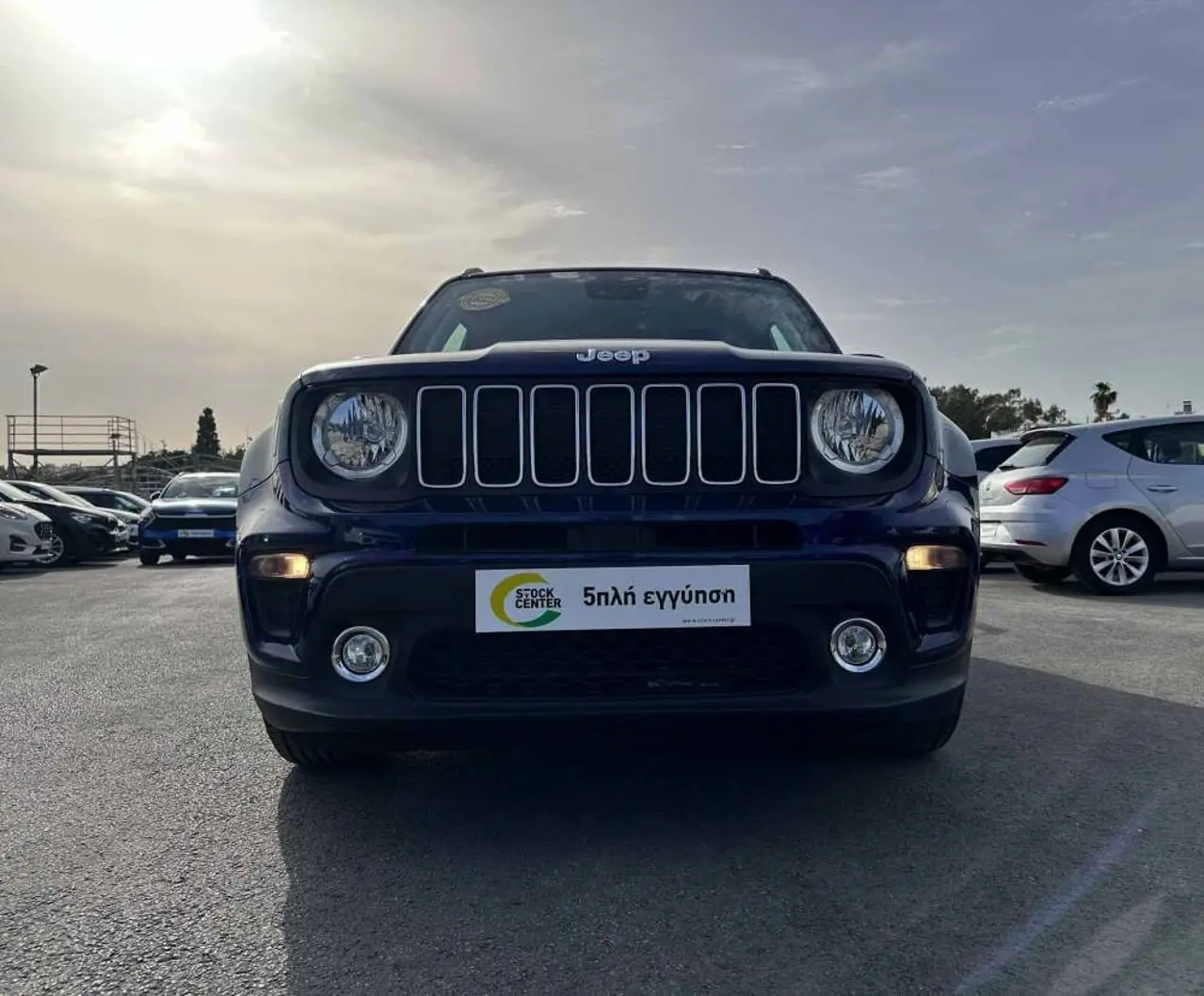 Jeep Renegade - View 2