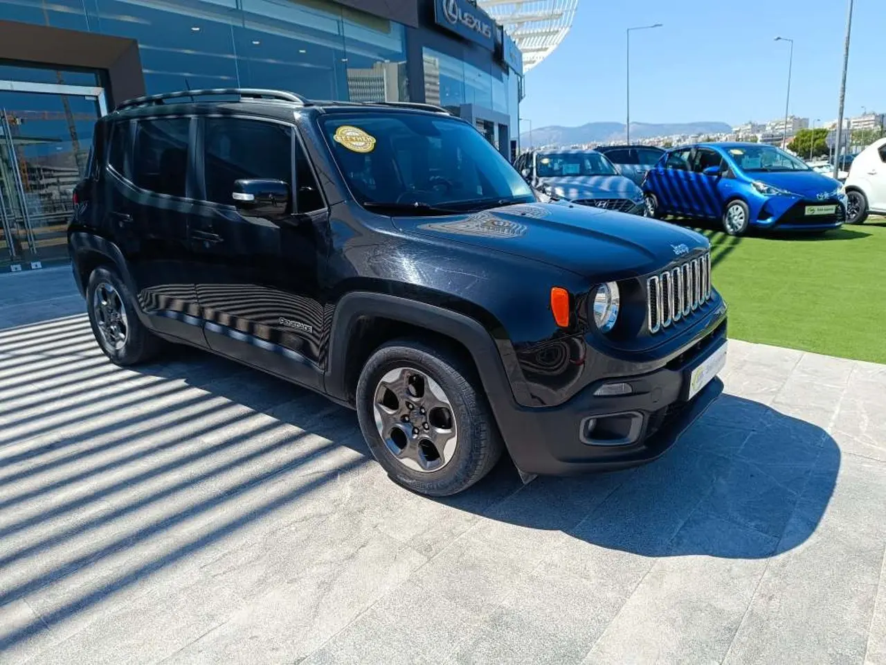 Jeep Renegade - View 3