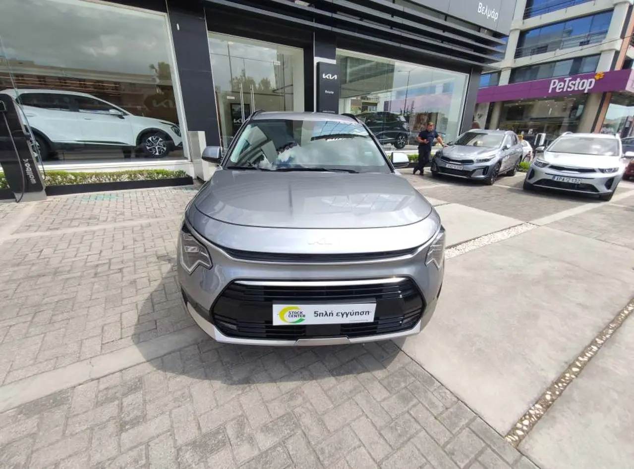 Kia Niro - View 3