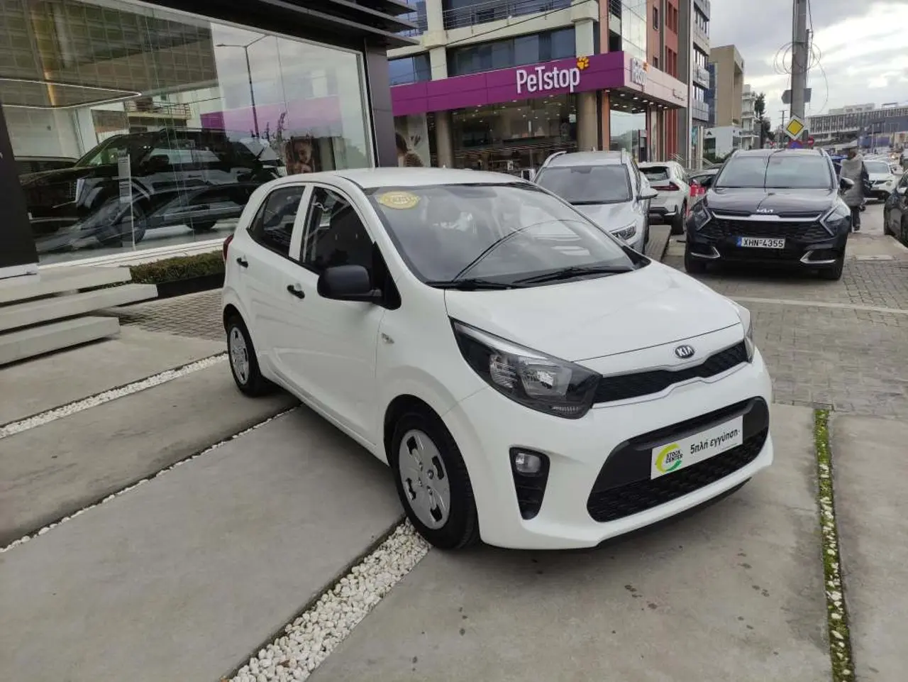Kia Picanto - View 1