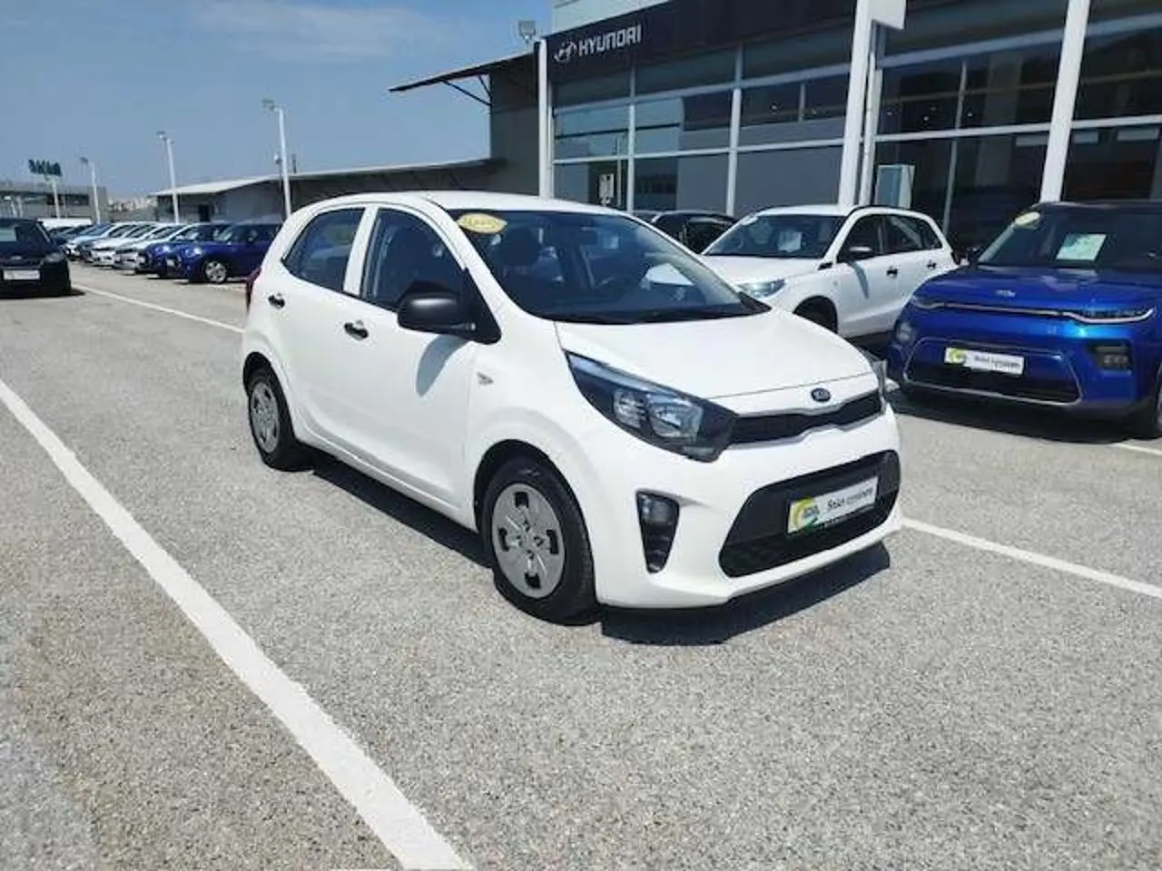 Kia Picanto - View 2