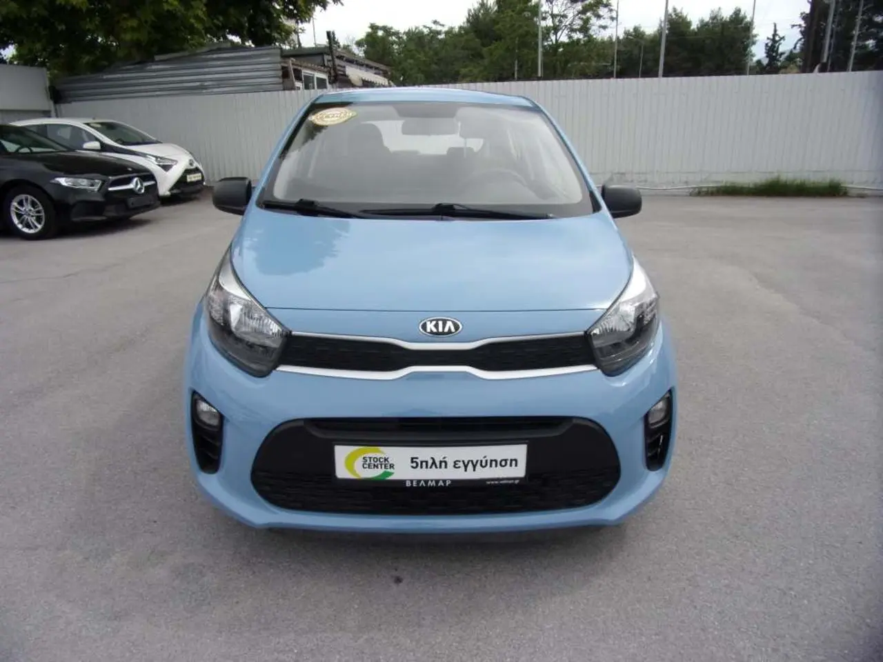 Kia Picanto - View 2