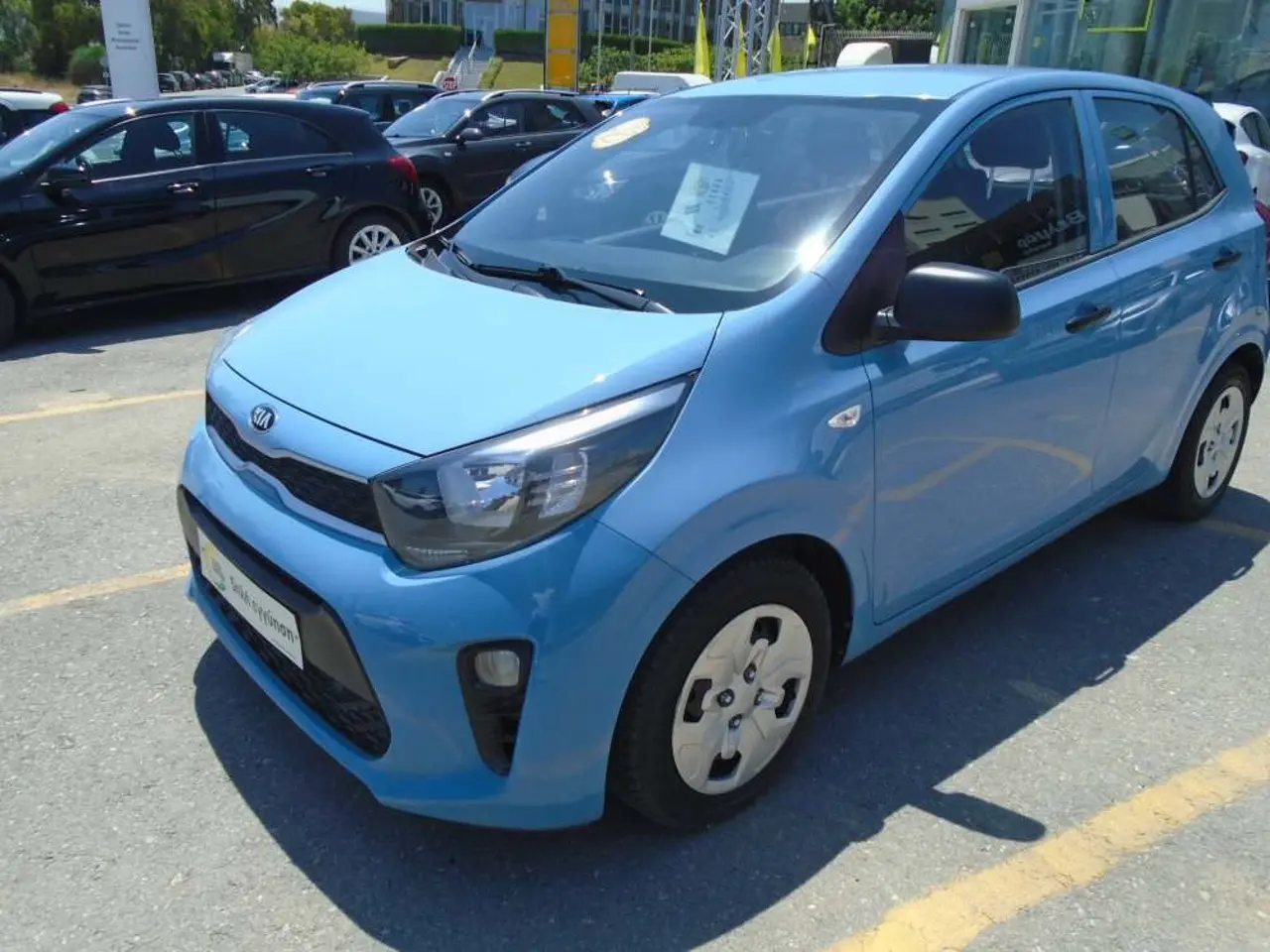 Kia Picanto - View 2