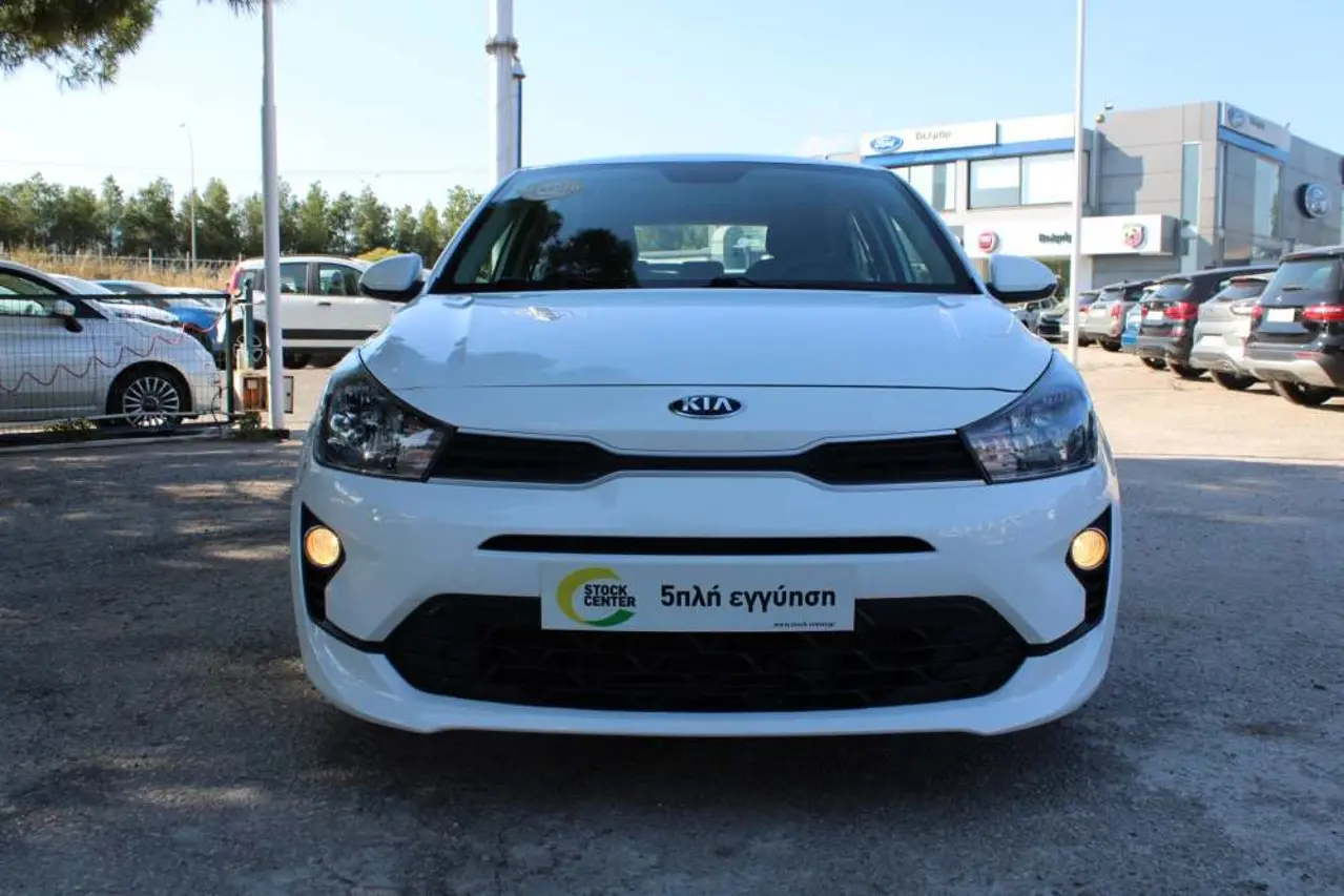 Kia Rio - View 2