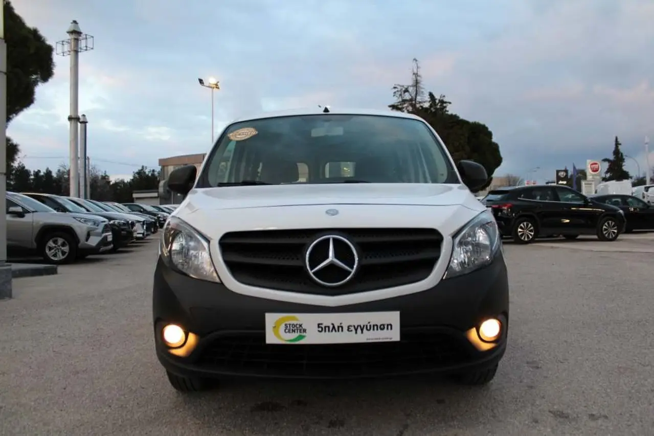 Mercedes-Benz Citan - View 2