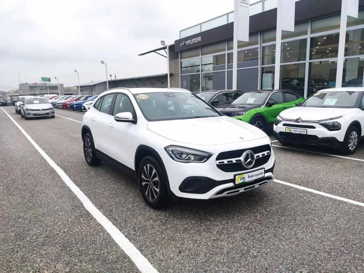 Mercedes-Benz GLA - View 1