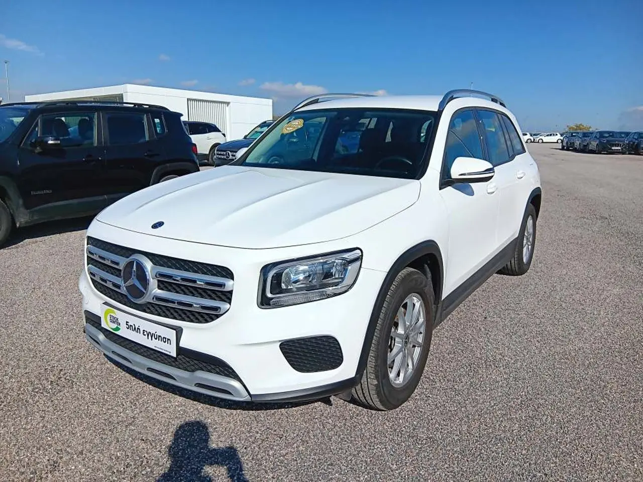 Mercedes-Benz GLB - View 3