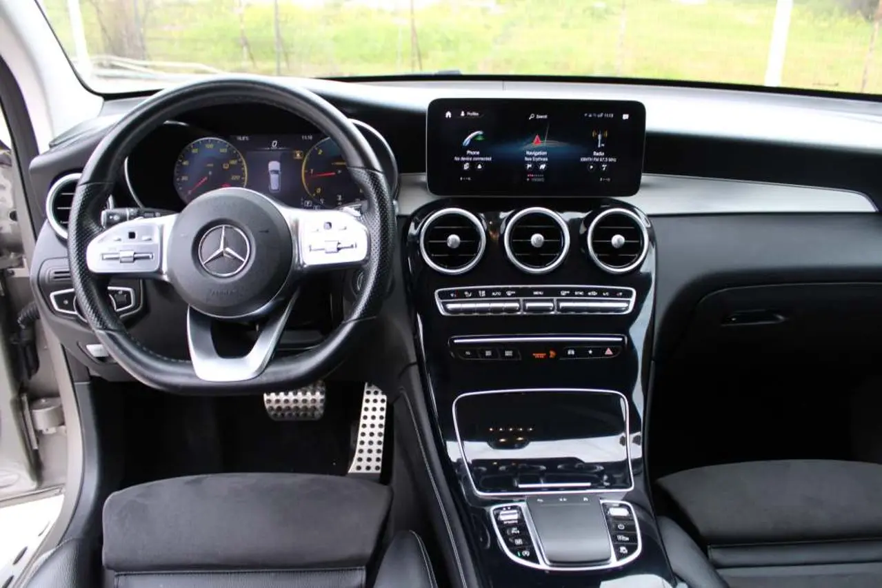https://cdn.autoq.gr/websites/stock-center.gr/images/vehicles/mercedes-benz-glc-220-5-hronia-eggyisi-4matic-progressive-autox9-diesel-mpez-2020/mercedes-glc220-xeh-3015-17.jpg