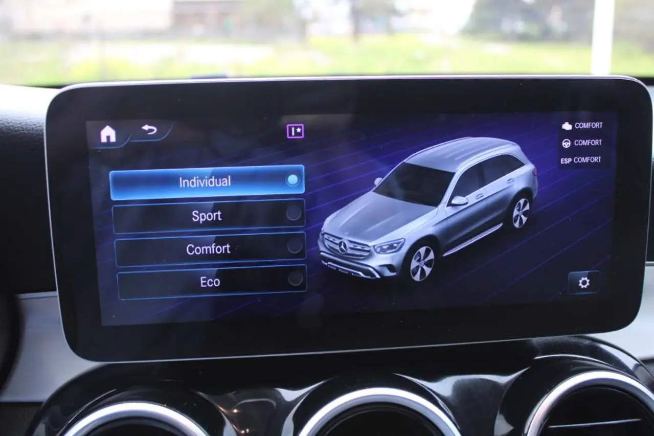https://cdn.autoq.gr/websites/stock-center.gr/images/vehicles/mercedes-benz-glc-220-5-hronia-eggyisi-4matic-progressive-autox9-diesel-mpez-2020/mercedes-glc220-xeh-3015-26.jpg