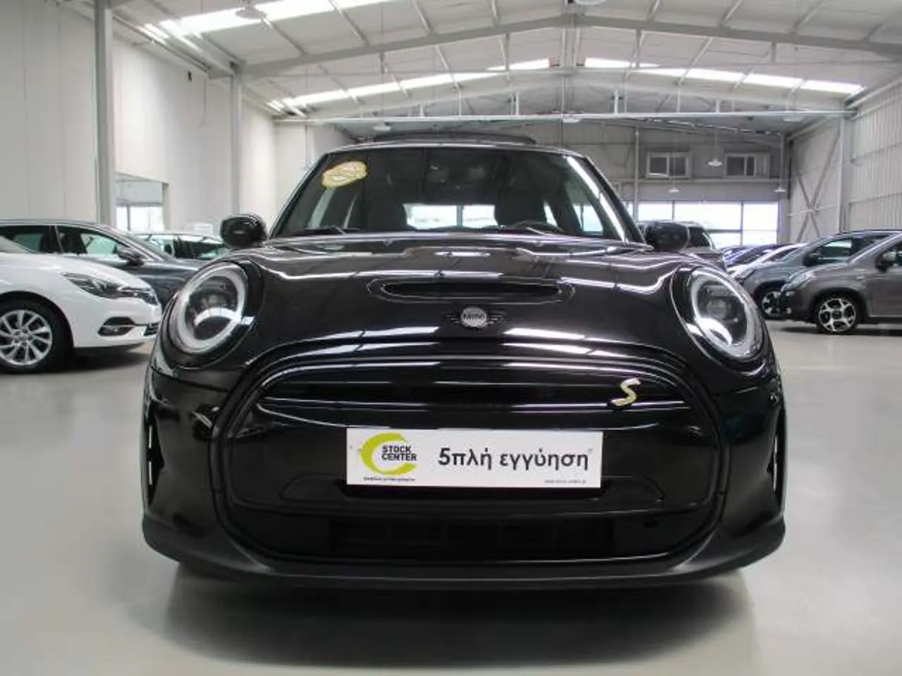 Mini Cooper - View 3