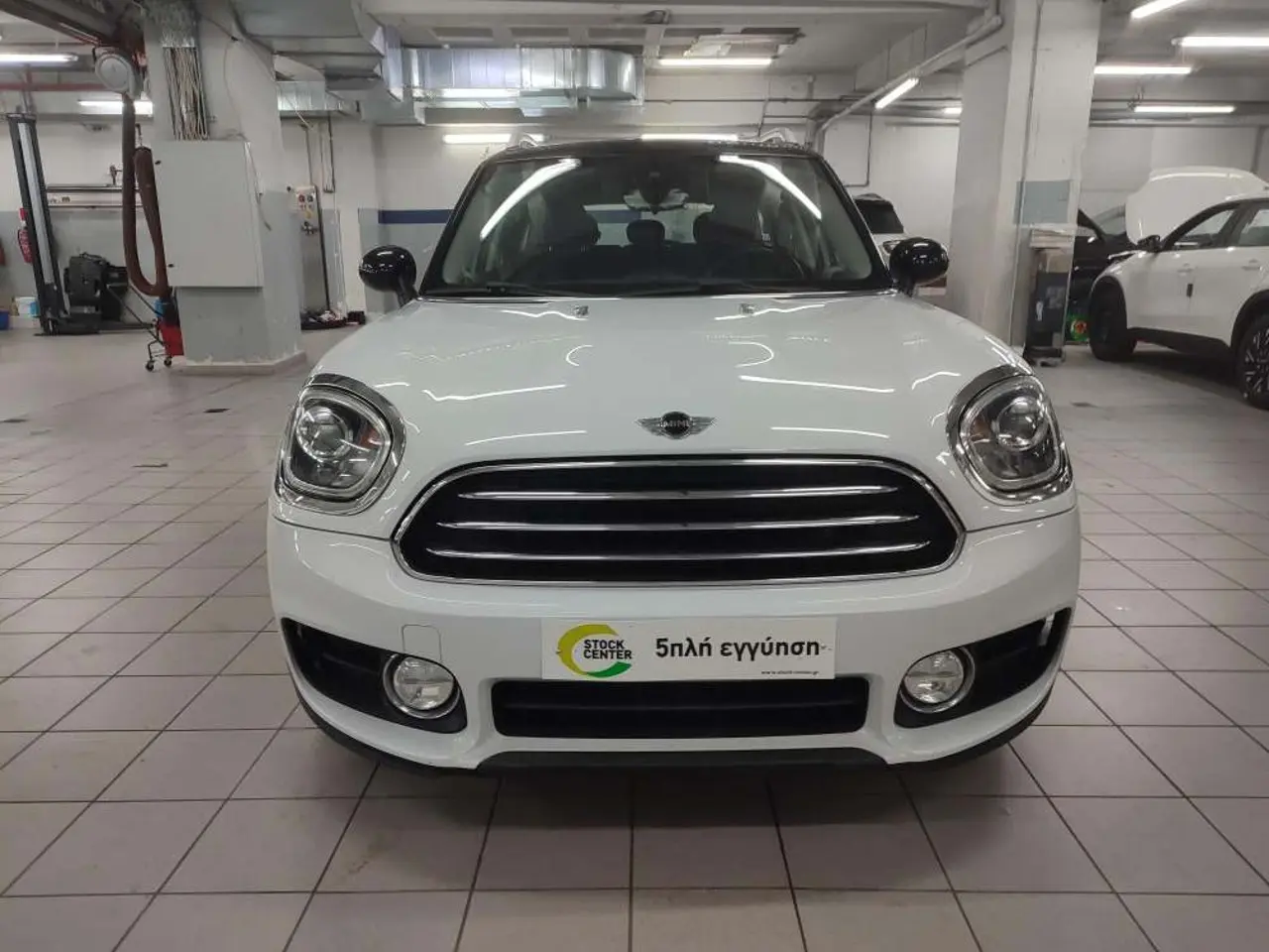 Mini Countryman - View 2