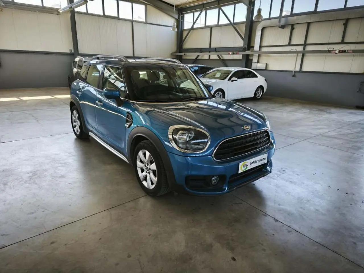 Mini Countryman - View 1