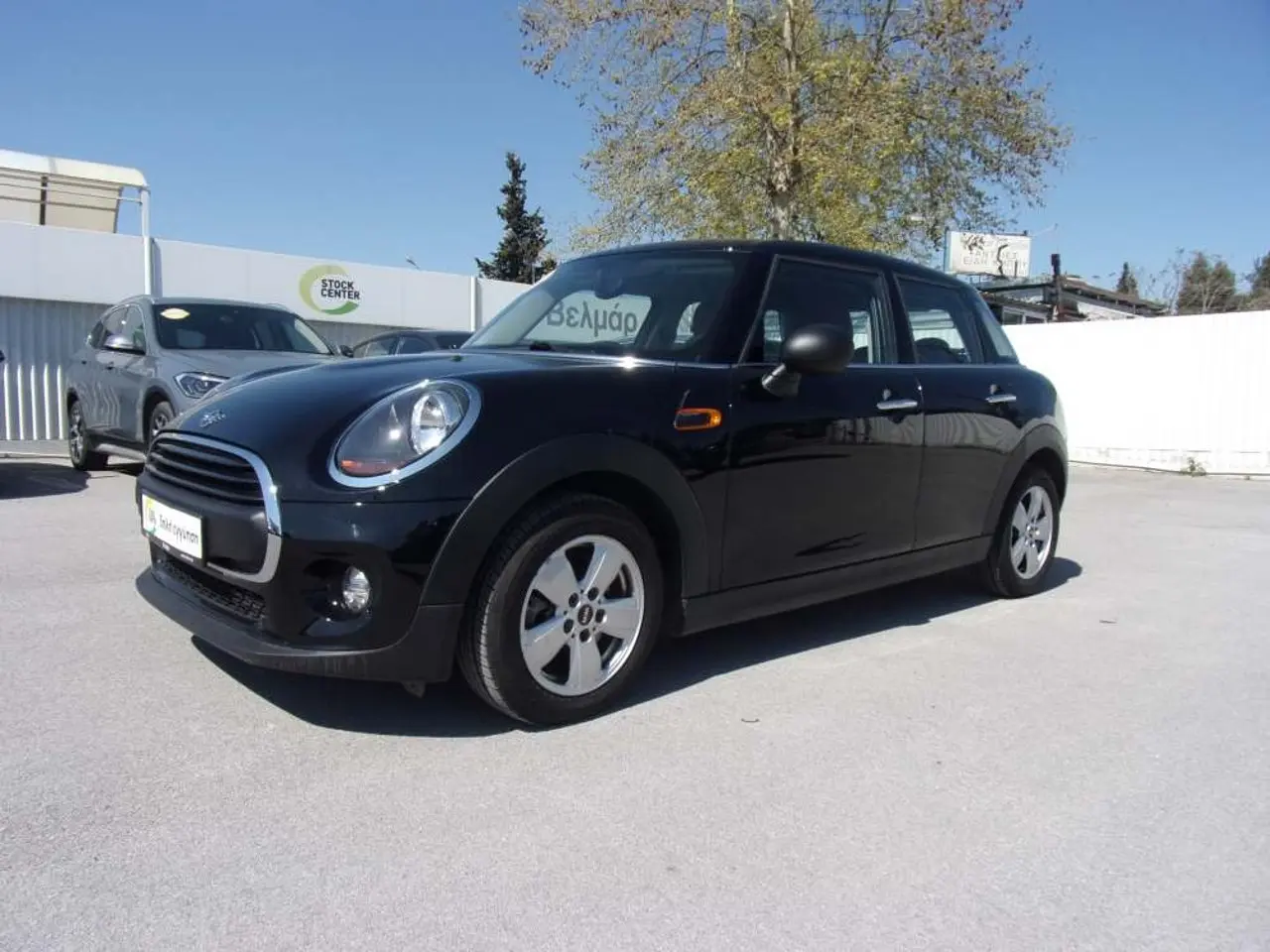 Mini One - View 3