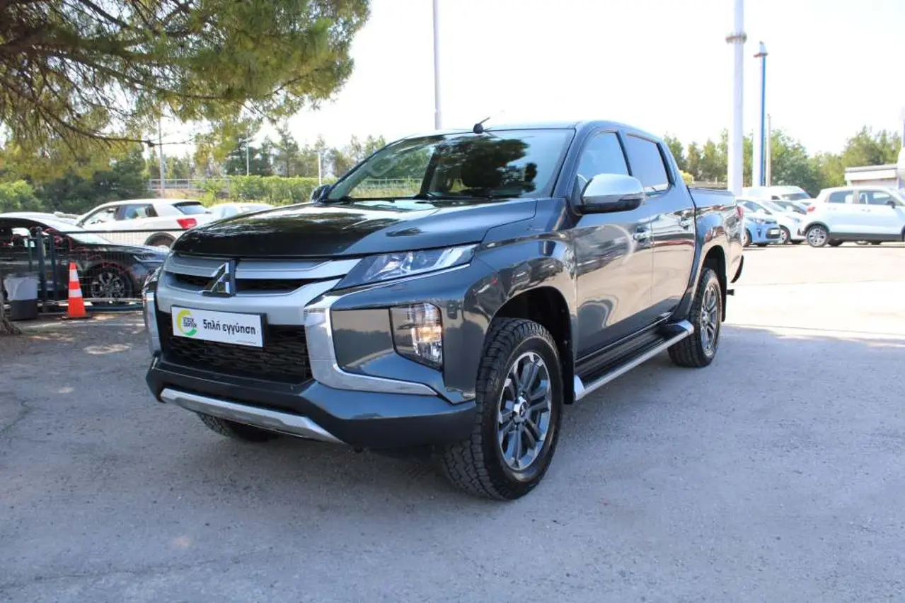 Mitsubishi L200 - View 3