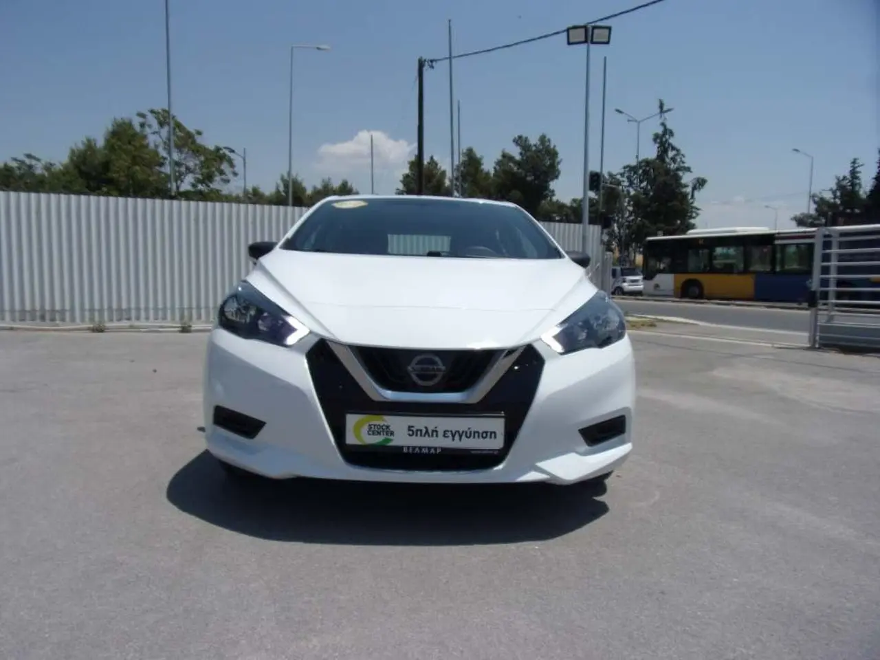 Nissan Micra - View 3