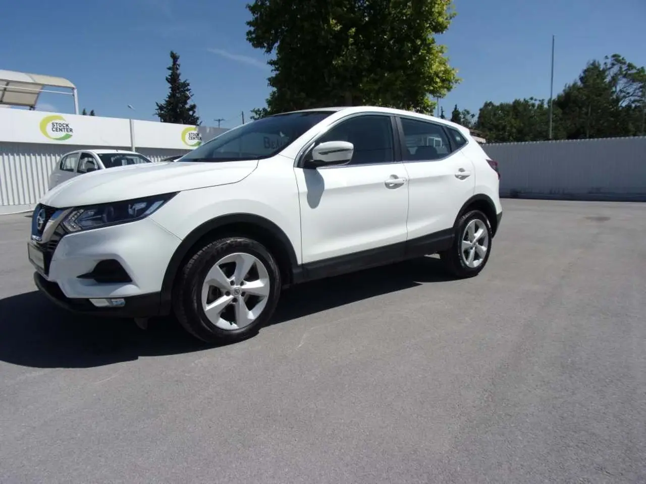 Nissan Qashqai - View 3