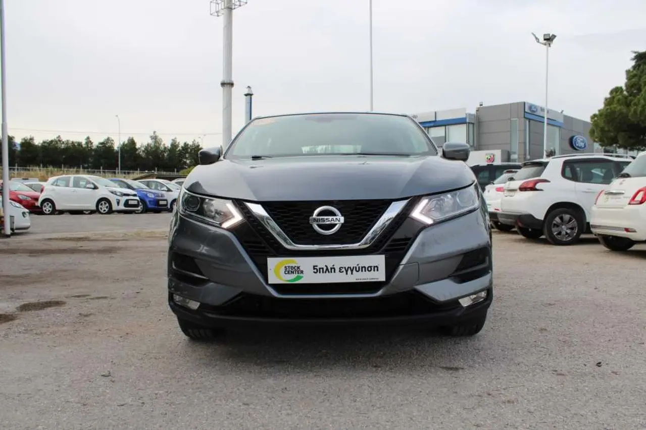 Nissan Qashqai - View 2